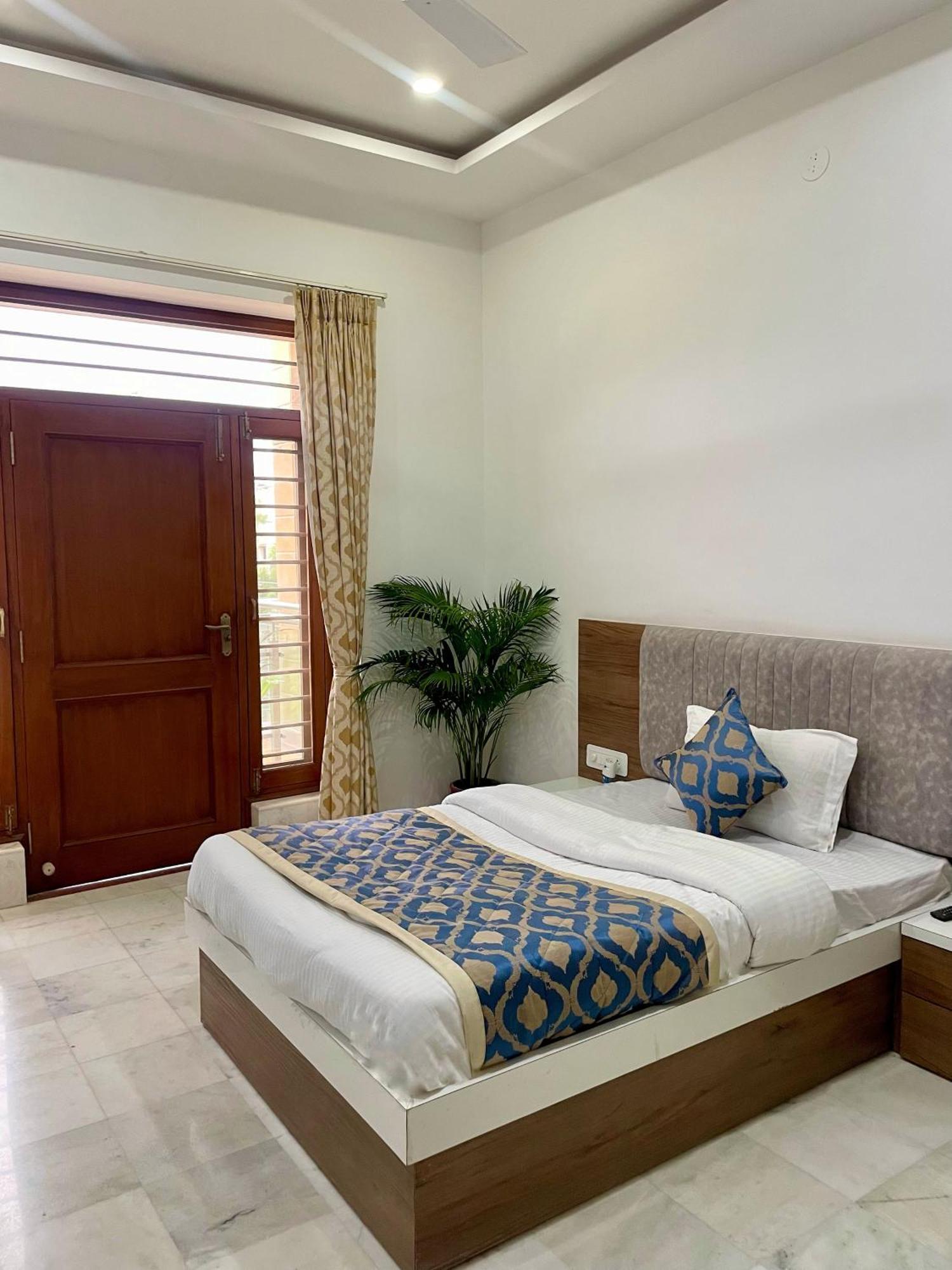 Karni Nivvas - Luxury Redefined Villa Udaipur Exterior photo